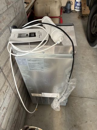 Máquina de Hielo Industrial CREWORKS 73 kg/24h