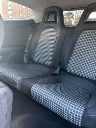 Volkswagen Scirocco 2.0 TDI DSG R-Line