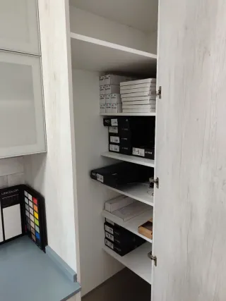 Muebles de cocina metálicos nuevos