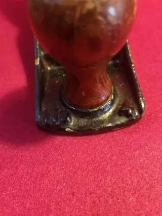 Cepillo de carpintero madera y metal