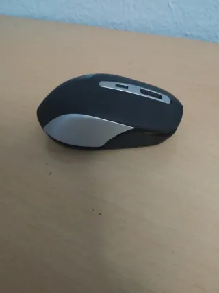 Ratón para piezas