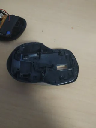 Ratón para piezas