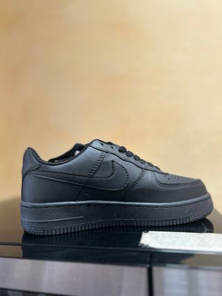 Nike Air Force 1 Negras Talla 41
