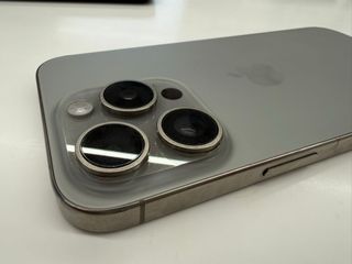 iPhone 15 Pro Titanio Gris/Plata