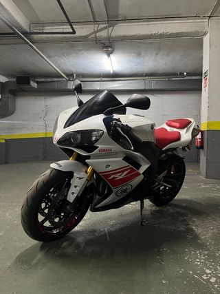 Yamaha R1 2008
