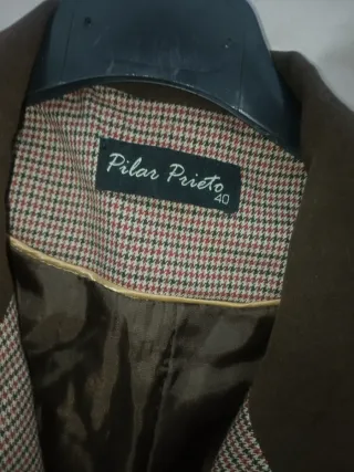 Traje chaqueta y pantalón talla L