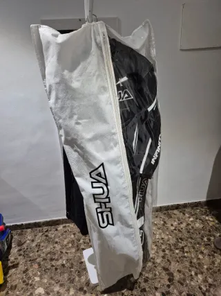 Traje Moto SHUA Negro/Blanco Deportivo