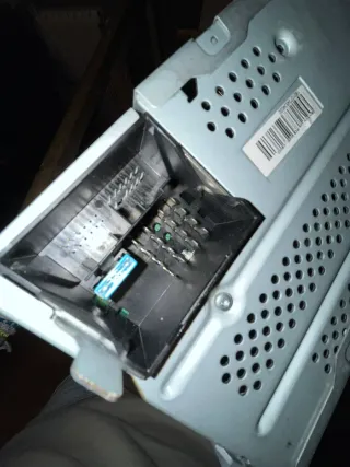 Radio para Volkswagen Golf de la marca DELPHI.