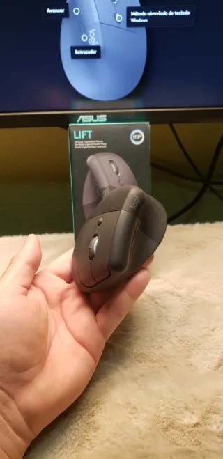 Raton Logitech Lift Vertical