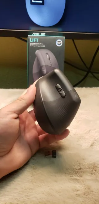 Raton Logitech Lift Vertical