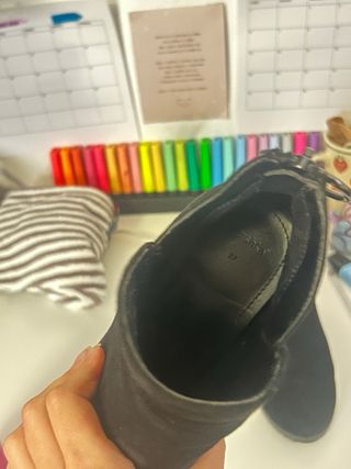 Botines negros tacón