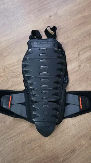 Espaldera Spidi