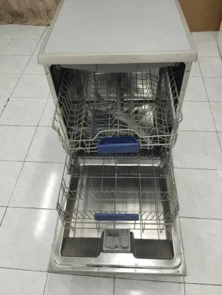 LAVAVAJILLA SIEMENS Acero inoxidable