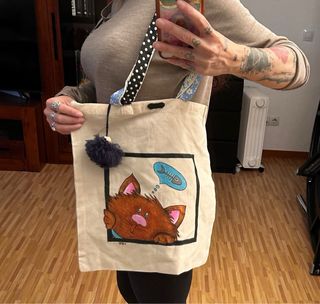 Bolsa tela pintada a mano.