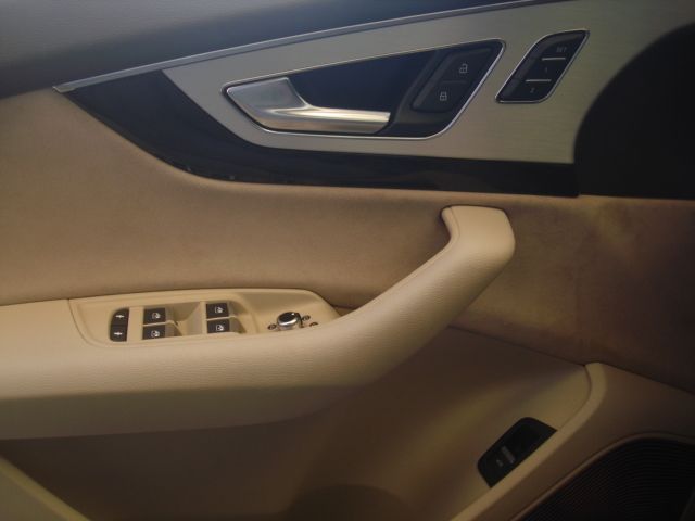 Audi SQ7 2017