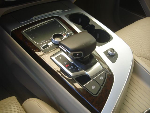 Audi SQ7 2017