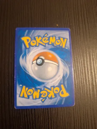 Carta Pokémon Pikachu VMAX 410/185