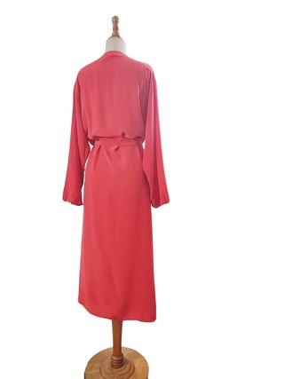 Calvin Klein/ Maxi vestido cruzado seda fresa S M