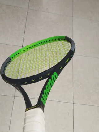 Raqueta Wilson Blade V7 98.