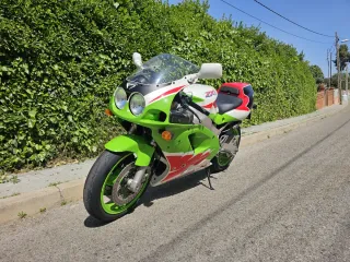 Kawasaki ZXR 750 R M2