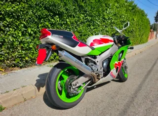 Kawasaki ZXR 750 R M2