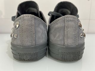 Converse All Star Grises Tachuelas unisex talla 39