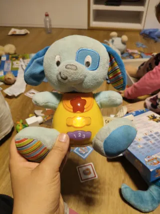 Peluche perro winfun con luces y sonidos