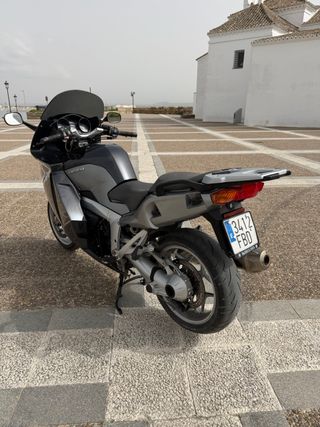Motocicleta Negra Deportiva