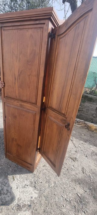 Armario de madera 105x190x57 cm
