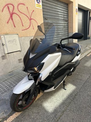 Yamaha XMAX 125cc ITV hasta 2028
