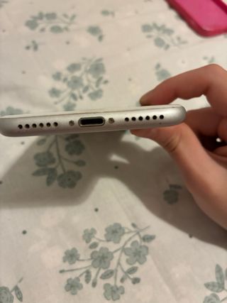 iPhone 8 128GB Plata