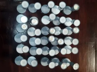 Lote 30 Apliques Lexman Plata/Blanco Metal