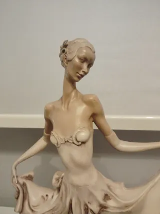 Figura bailarina clásica