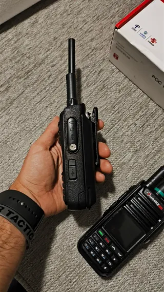 Par de radios POC y UHF Global-PTT de uso libre