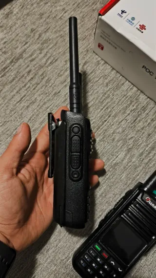 Par de radios POC y UHF Global-PTT de uso libre