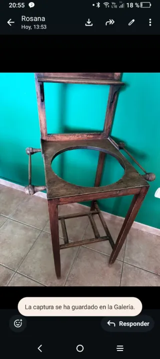 Lavabo antiguo de madera