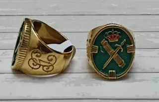 REBAJADO. SELLO ANILLO BAÑO ORO G. CIVIL