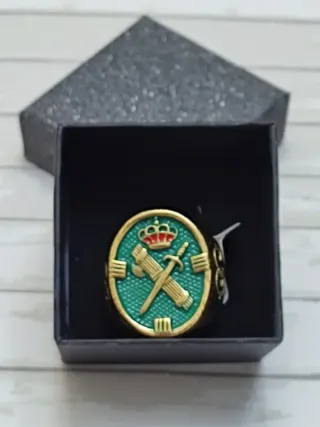 REBAJADO. SELLO ANILLO BAÑO ORO G. CIVIL