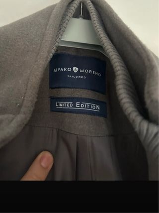 Abrigo Alvaro Moreno Gris Talla M Edición Limitada