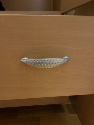 Armario de madera 2 puertas y 2 cajones