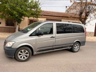 Mercedes-Benz Vito 2013