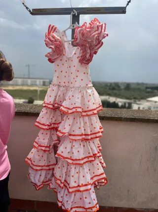 Traje Flamenca Volantes Lunares
