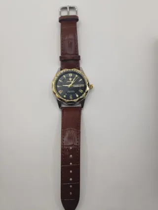 Reloj Poedagar Cuero Marrón y Plata Nuevo