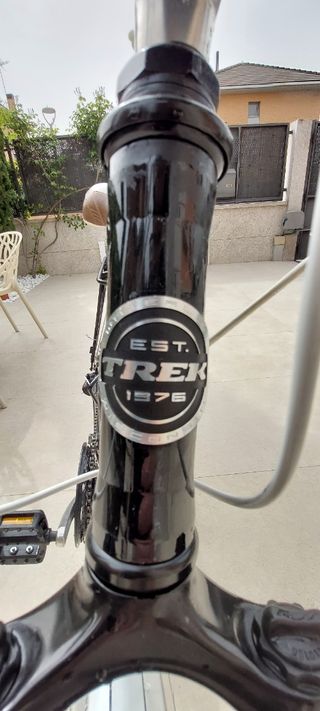 Bicicleta Paseo Trek Navigator Negra
