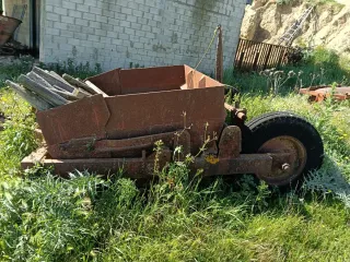 Traílla de arrastre metálica