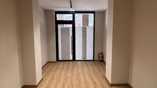 Alquiler de local en el centro recién reformado
