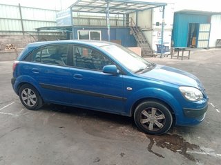 523631 piloto tras izq 924011g2 kia rio 1.4 active