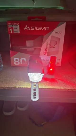 Luces Bici Sigma Aura 80