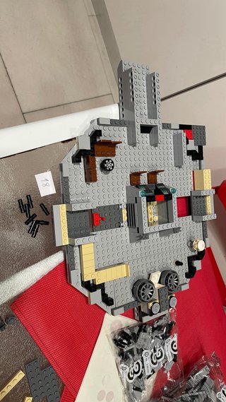 LEGO Star Wars 7965 Millennium Falcon