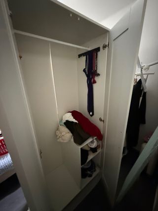 Guardaroba bianco Ikea Brimnes